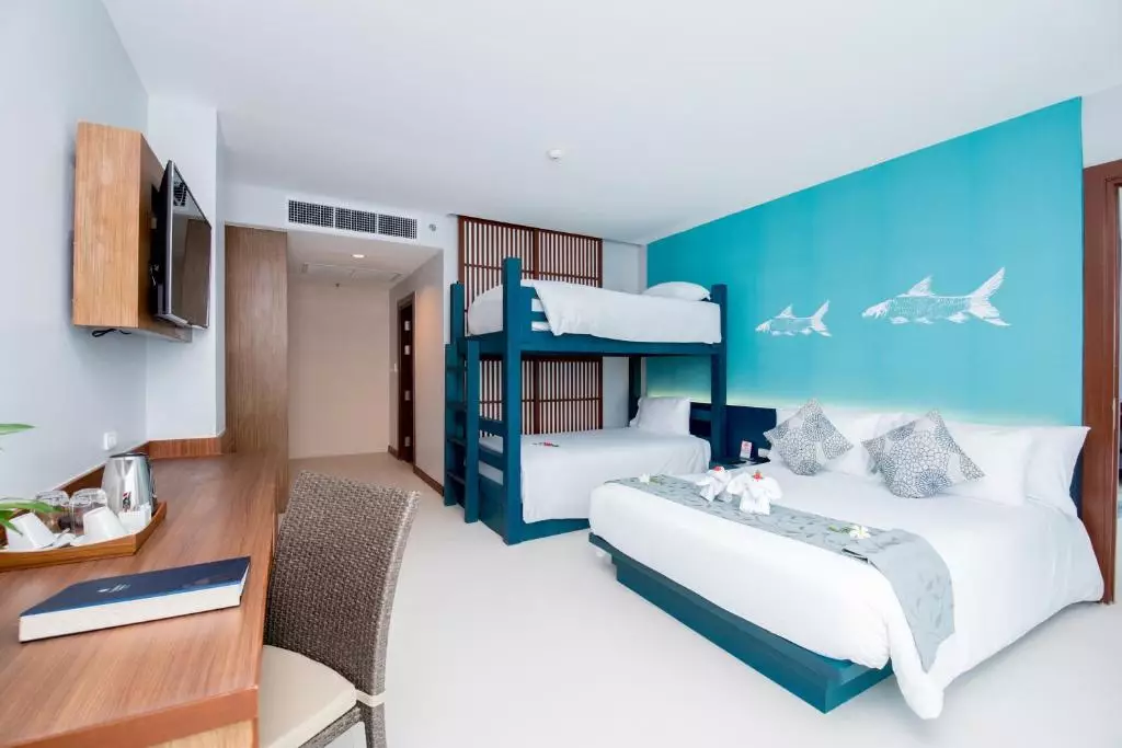Fishermens Harbour Urban Resort